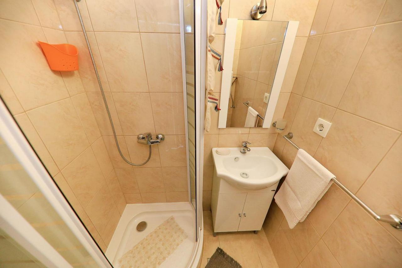 Apartmani Tonci Pag Pag Town Esterno foto