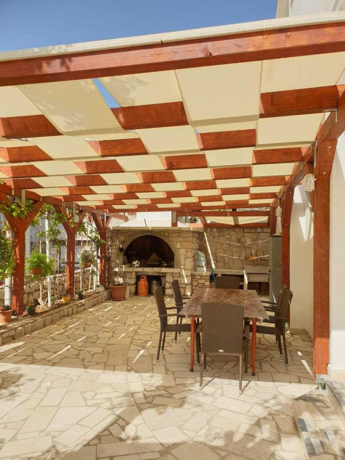 Apartmani Tonci Pag Pag Town Esterno foto