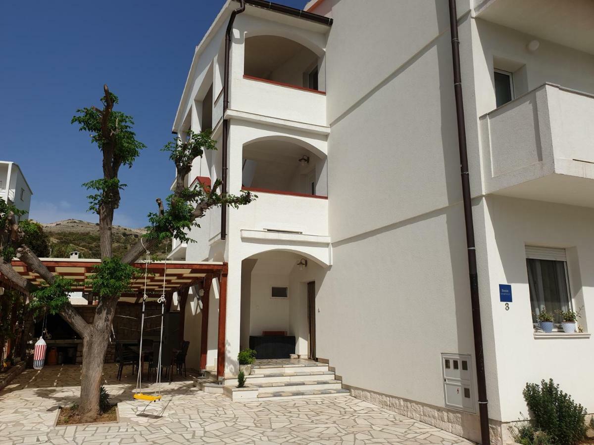 Apartmani Tonci Pag Pag Town Esterno foto